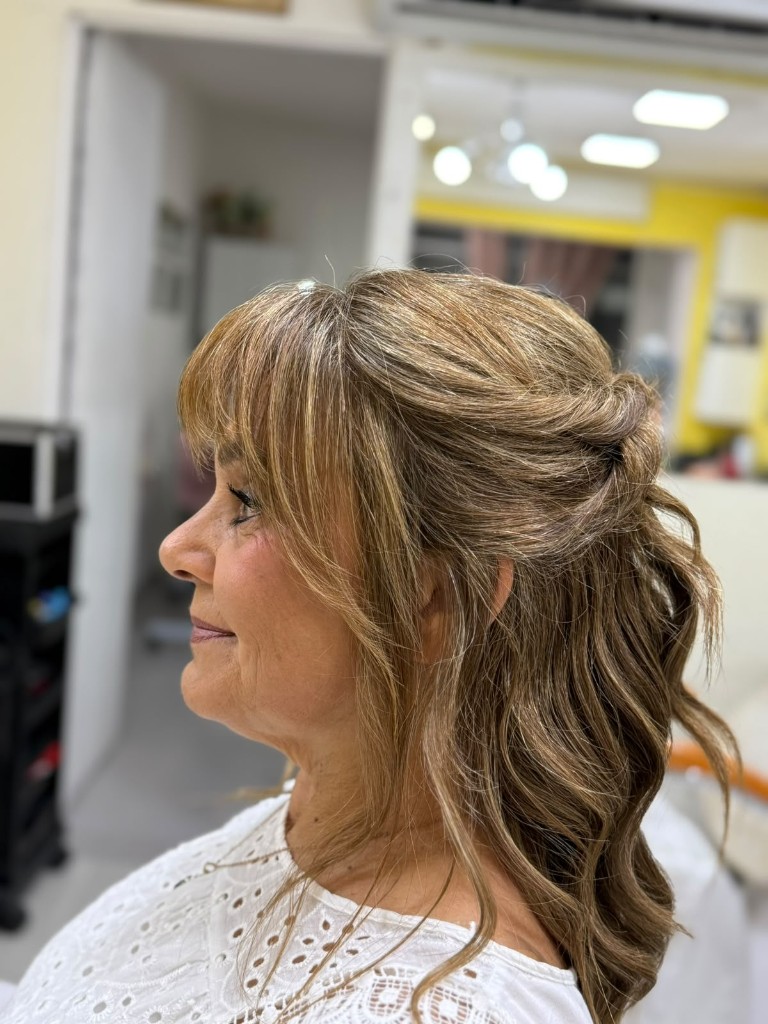 Cola alta con trenza y burbujas